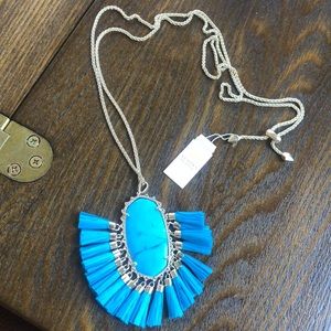 Kendra Scott necklace